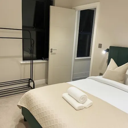 Διαμέρισμα Heart Of Gem 2 Bedroom & Parking! *