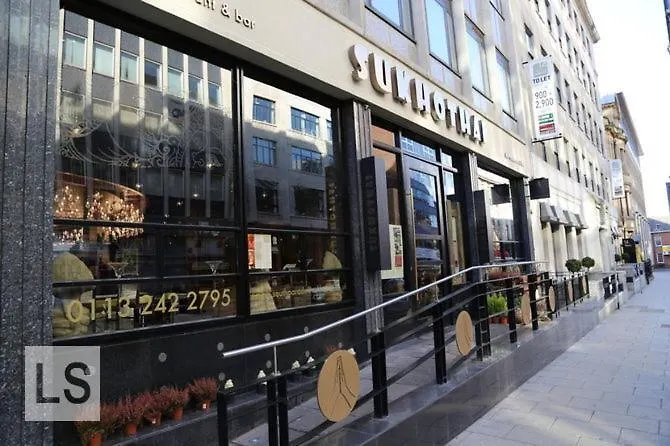 Heart Of Gem 2 Bedroom & Parking! * Leeds (West Yorkshire)