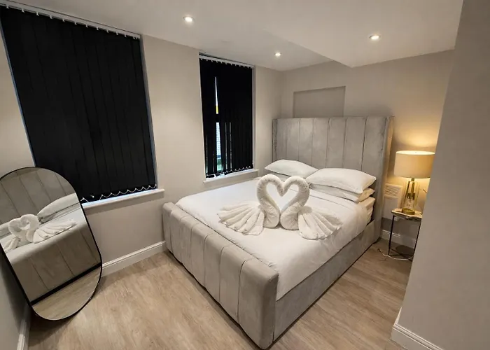 Heart Of Gem 2 Bedroom & Parking! Leeds (West Yorkshire)