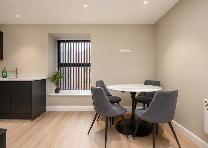 Heart Of Gem 2 Bedroom & Parking! Leeds (West Yorkshire)