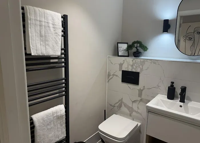 Heart Of Gem 2 Bedroom & Parking! Leeds (West Yorkshire)